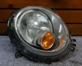 162704-02 Mini 2007-2015 Cooper Right Passenger Side Headlight Lamp Halogen Oem