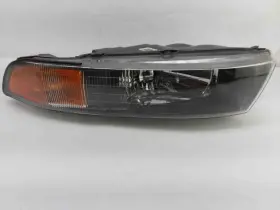 Mr972844 Mitsubishi Passenger Right Headlight Fits 02-03 Galant Mr972844 Mitsubishi Passenger Right Headlight Fits 02-03 Galant
