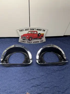 1704904 Mopar Nos 1957 Desoto -chrysler Headlamp Chrome Bezel For Two Light Vehicles Lh-rh