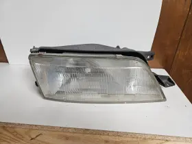 114-58400 Nissan 99 95-96 Maxima Front Right Passenger Side Headlight Lamp Oem 114-58400 Nissan 99 95-96 Maxima Front Right Passenger Side Headlight Lamp Oem