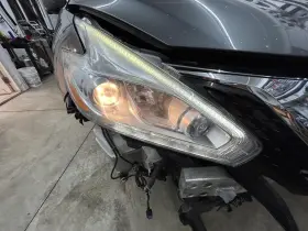 633374 Nissan Used Right Headlight Assembly Fits 2016 Murano Halogen Chrome Upper Hous
