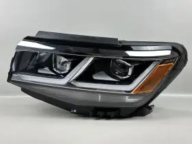 3cn.941.035.e Oem 3cn941035e Mint 2020-2022 Volkswagen Atlas Cross Sport Left Side Led Headlight 20-22 3cn.941.035.e Oem 3cn941035e Mint 2020-2022 Volkswagen Atlas Cross Sport Left Side Led Headlight 20-22