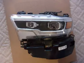 68316085ah Oem Dodge 2020 2021 2022 Ram 1500 Left Headlight Dynamic Afs Bi-led