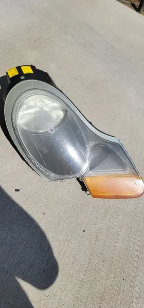 98663113204 Porsche 1997-2002 Boxster 986 - Right Headlight / Headlamp 98663113204 Porsche 1997-2002 Boxster 986 - Right Headlight / Headlamp