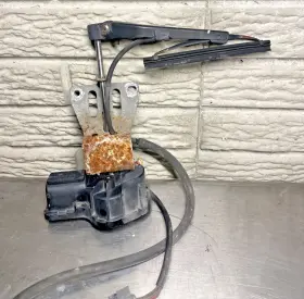 4560694 Saab 1999-2005 9-5 95 Left Driver Side Front Headlight Head Lamp Wiper Motor 4560694 Saab 1999-2005 9-5 95 Left Driver Side Front Headlight Head Lamp Wiper Motor