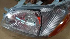 10822749 Senderpick Used Pair Headlights Headlamps Assembly Left&right For 2000-2002 Toyota Echo 10822749 Senderpick Used Pair Headlights Headlamps Assembly Left&right For 2000-2002 Toyota Echo