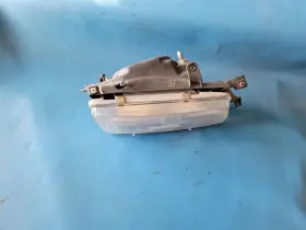 114-58261br Toyota 91 92 93 94 Tercel Right Headlight Dx And Le Composite Style 59418