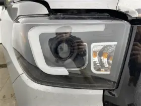 114-60252r Toyota Passenger Right Headlight Without Leveling Fits 14-16 Tundra 2367350