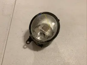 305611 Toyota Foglight Fog Lamp Left Driver Oem Valeo Damaged 305611 Toyota Foglight Fog Lamp Left Driver Oem Valeo Damaged