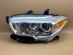 7442 Toyota 2016-2018 Tacoma Without Drl Left Side Lh Headlight Lamp Halogen Chrome Oem