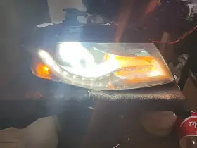 20-9362-01 Tyc 2009-13 Audi A4 Headlight Assembly 8k0 951 030 E/ Passenger Side