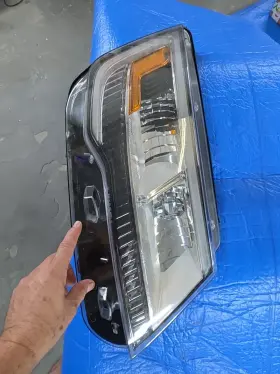 20-9741-06 Tyc 2016-2018 Right Headlight For Ford Explorer Passenger Side 20-9741-06 Tyc 2016-2018 Right Headlight For Ford Explorer Passenger Side