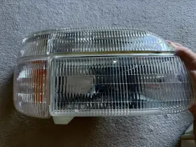 3221-0017lrc4 Tyc Headlight Park/signal/side Marker 2pc Set Fits Ford Explorer 95-01 Right Side 3221-0017lrc4 Tyc Headlight Park/signal/side Marker 2pc Set Fits Ford Explorer 95-01 Right Side