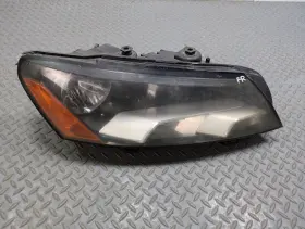 20-12799-00-1 Volkswagen 2010 - 2015 Passat Oem Halogen Headlamp Assembly Front Right Side 20-12799-00-1 Volkswagen 2010 - 2015 Passat Oem Halogen Headlamp Assembly Front Right Side