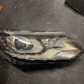 5n0941752b Volkswagen 2012 - 2017 Tiguan Passenger Headlamp Hid Xenon Hella Oem 5n0941752 5n0941752b Volkswagen 2012 - 2017 Tiguan Passenger Headlamp Hid Xenon Hella Oem 5n0941752