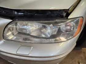 114-59726l Volvo Driver Left Headlight Sedan Xenon Hid Fits 05-09 60 Series 1214251