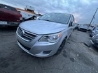 Driver Left Headlight Halogen Fits 09-14 Routan 585484 Used. Price: $50.00.