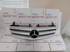 06 07 08 Mercedes R-class R350 R500 Front Upper Grille Oem W251 Used. Price: $325.00.