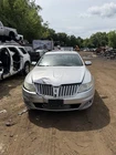 2009-2012 Lincoln Mks Driver Left Lh Headlight Xenon Hid Adaptive Oem 51960 Used. Price: $154.95.
