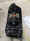 Lh Driver Side 2006 F250SD Fog Light SKU#4355838 Used. Price: $65.55.