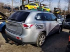 Driver Left Headlight Xenon Hid Fits 14-15 Outlander 5033711 Used. Price: $740.00.