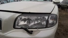 Driver Left Headlight Halogen Fits 99-03 Volvo Series 31580764 Used. Price: $153.75.