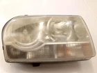 2005-2007 Chrysler 300 Passenger Right Headlight W/o Xenon Projector Oem Used. Price: $31.99.