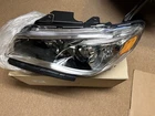 New Oem 14-17 Chevrolet Ss Sedan Lh Headlight 92285810 Genuine Gm Nos. Price: $999.99.