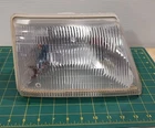 1998-2000 Ford Ranger Front Right Side Headlight Assembly 44ZH 1209 Oem Used. Price: $50.00.
